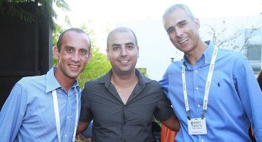 אינטגריטי תוכנה תפיץ את פתרונות IronScales בארץ